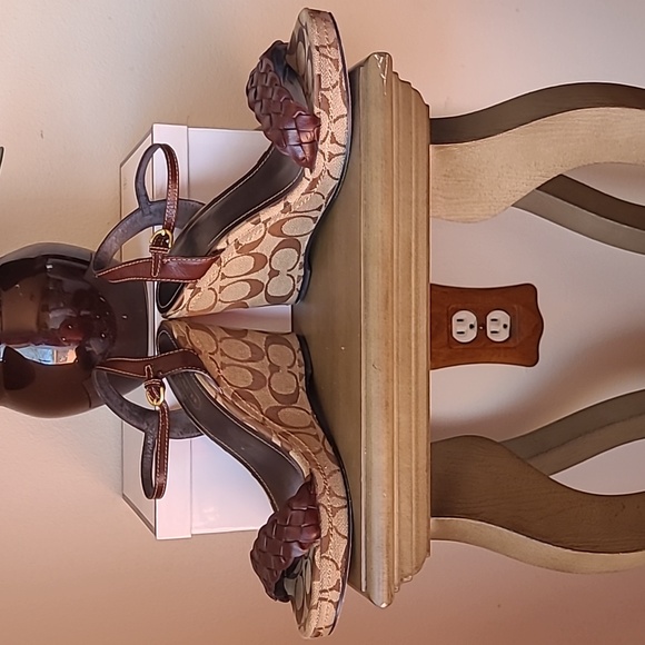 Coach Robina Vacchett Wedge Sandal - Picture 10 of 16